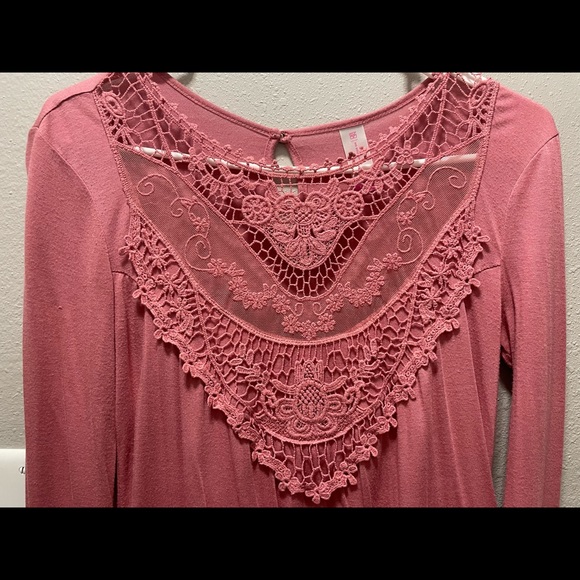 Pink XS cute long sleeve blouse - Picture 2 of 4